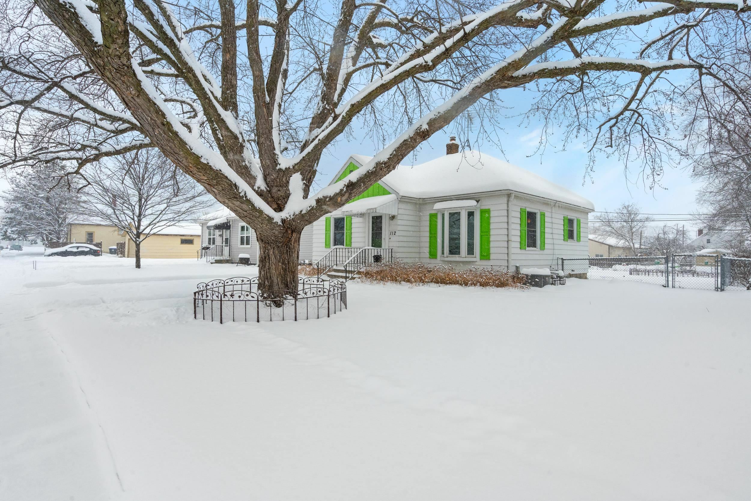 Property Photo:  112 S John Street  WI 54956 