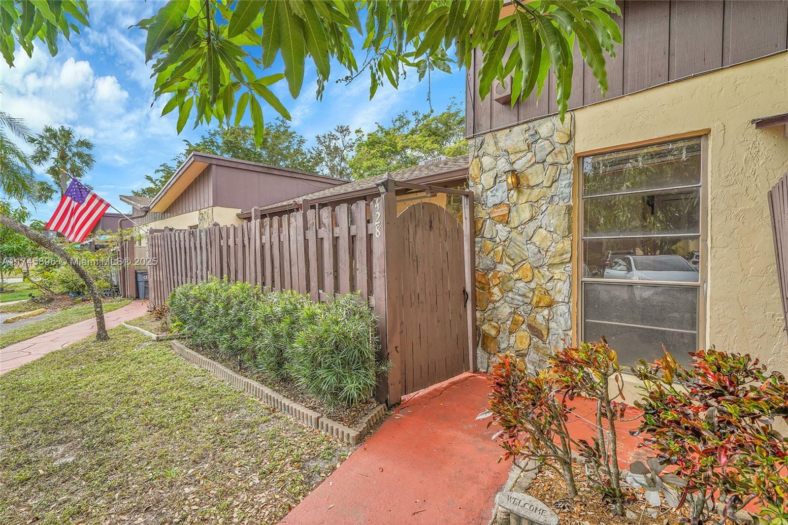 Property Photo:  428 Briarwood Cir 4-27  FL 33024 