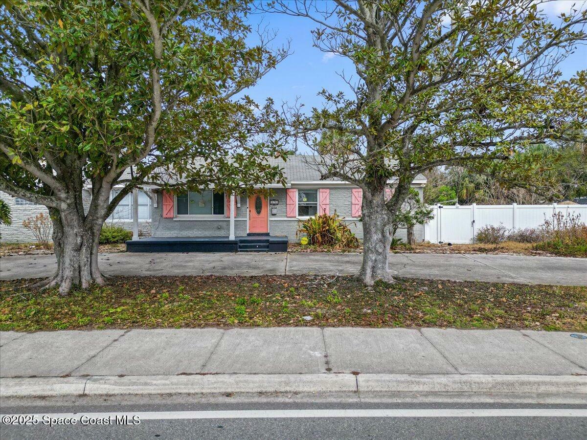 Property Photo: 572 Seagate Avenue FL 32266