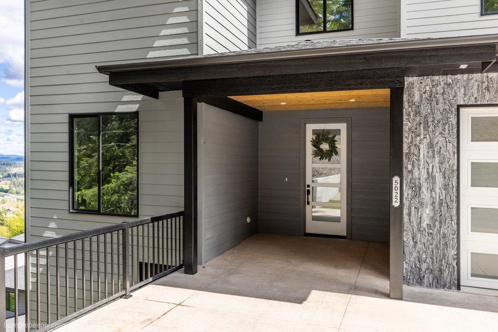 Property Photo: 5022 S Lincoln Way WA 99224