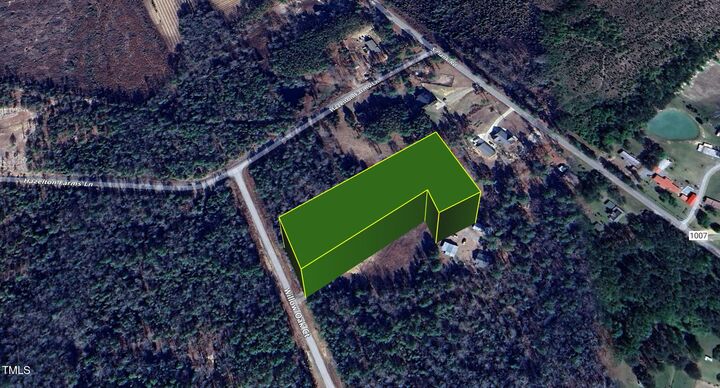 Property Photo: 305 Willow Oak Court NC 28326