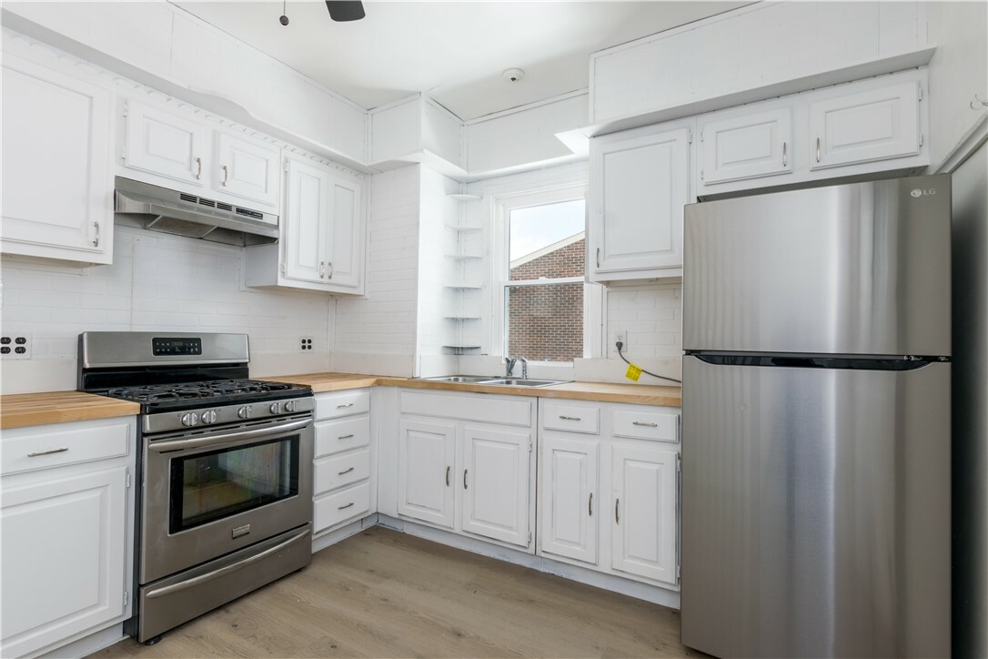 Property Photo: 138 Rockwood Ave PA 15221