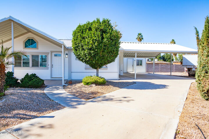 Property Photo: 15618 N 68th Drive AZ 85382