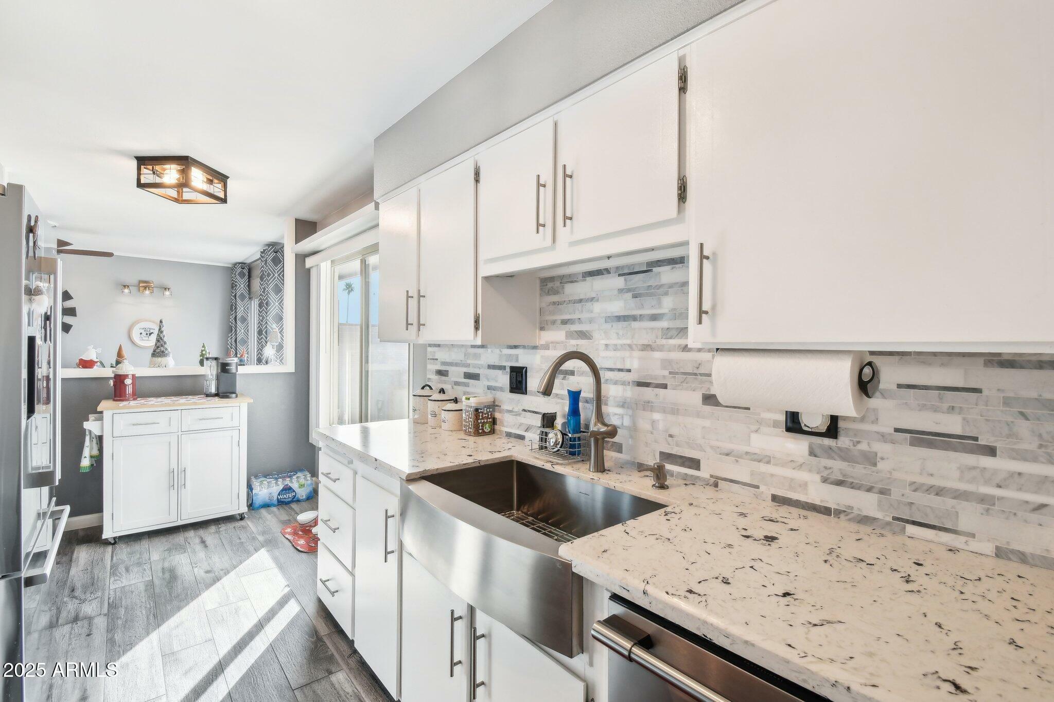 Property Photo: 10533 W Granada Drive AZ 85373