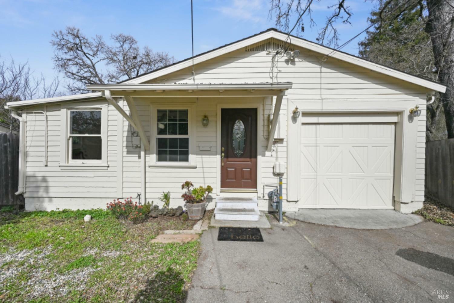 Property Photo:  615 McConnell Avenue  CA 95404 