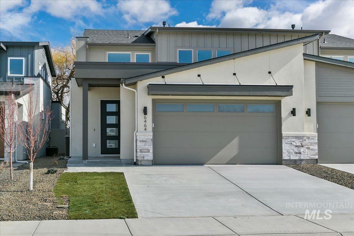 Property Photo: 6464 S Astoria Ave ID 83642