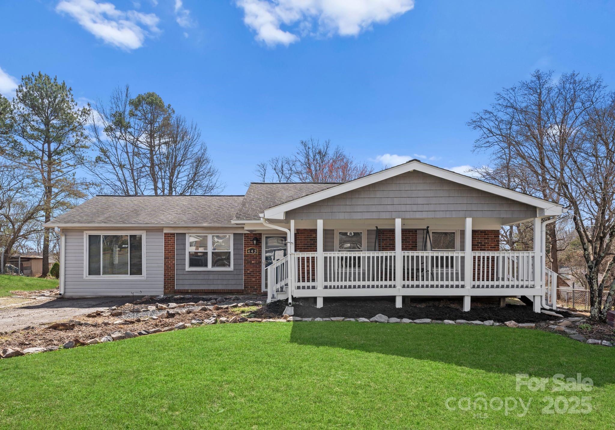 Property Photo: 443 Picadilly Lane NC 28166