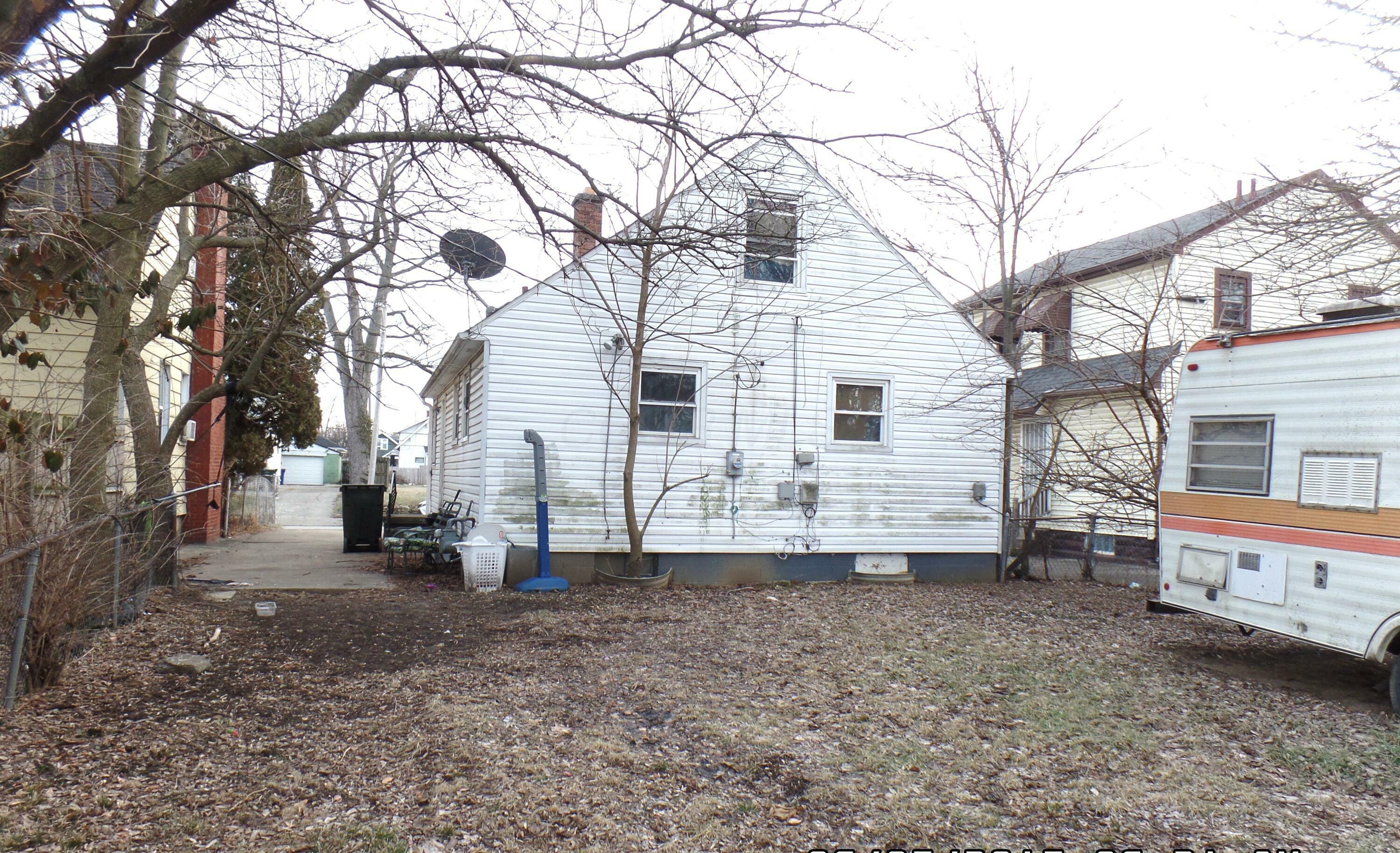 Property Photo:  1386 E 22nd Avenue  OH 43211 