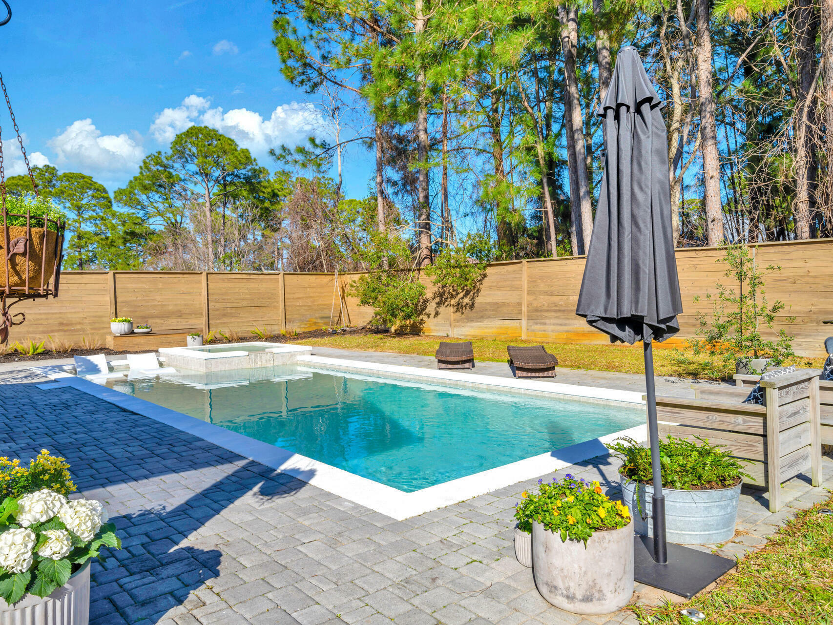 Property Photo:  340 N Holiday Road  FL 32550 