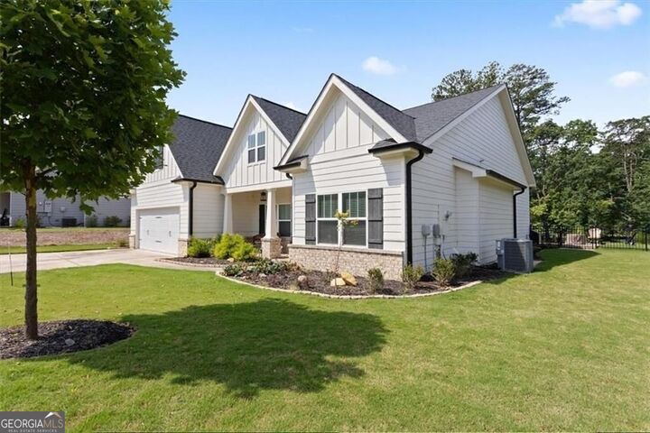 Property Photo:  517 Amber Stone  GA 30183 