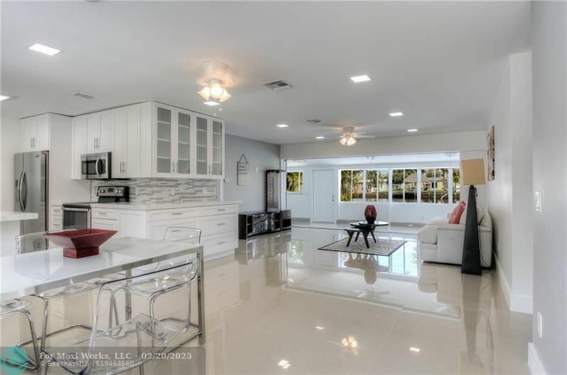 4500 SW 38th Ter  Fort Lauderdale FL 33312 photo