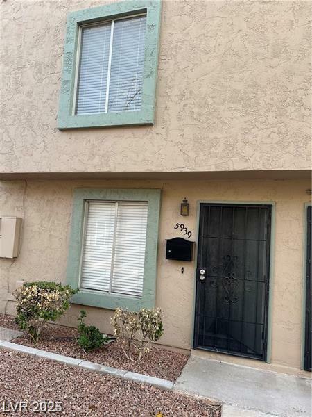 5939 Vegas Drive  Las Vegas NV 89108 photo