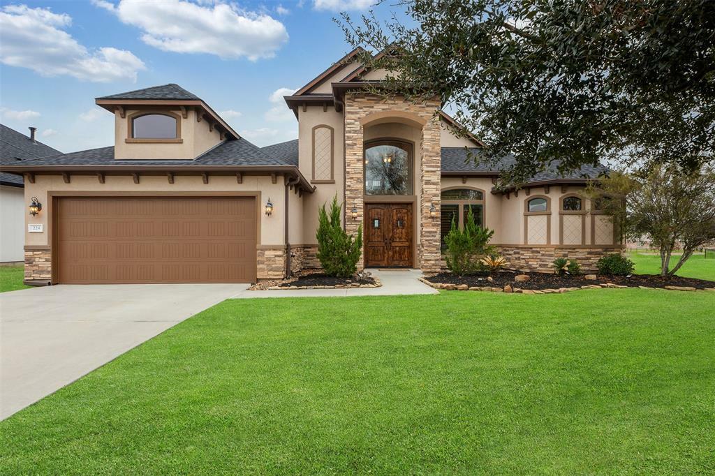 Property Photo:  224 N Waterstone Drive  TX 77356 