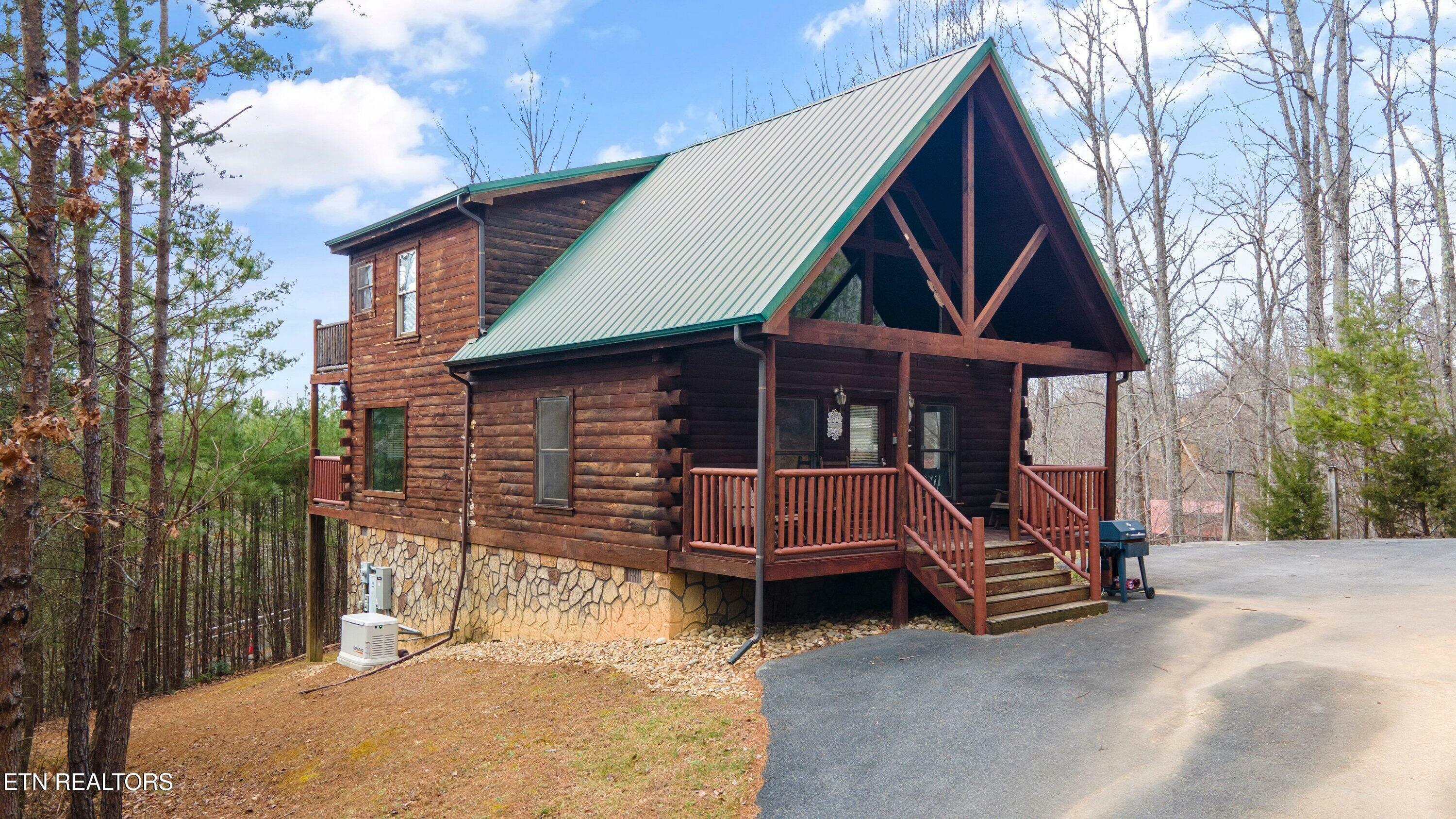 Property Photo: 2220 Breezy Road Rd TN 37876