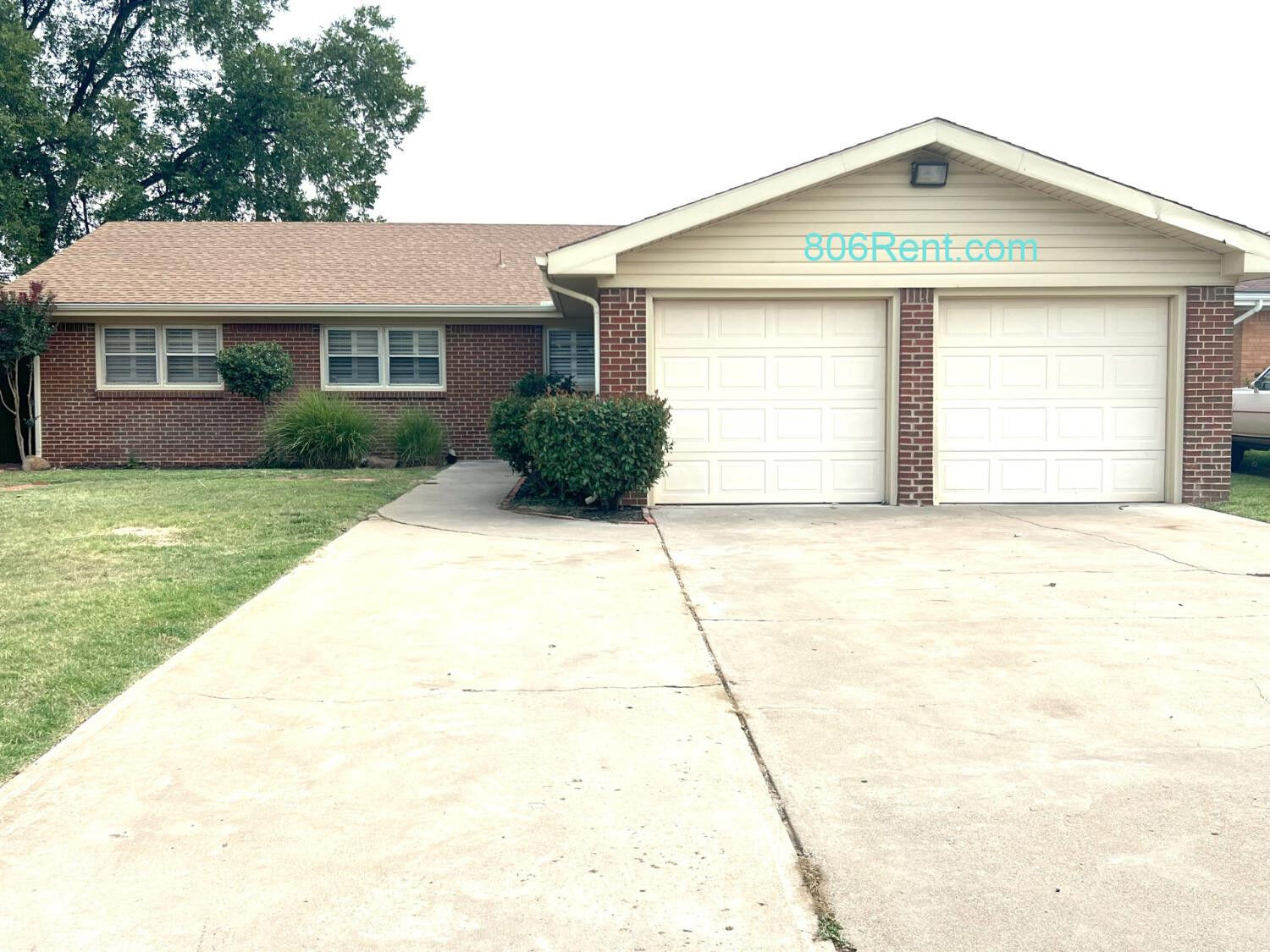 Property Photo: 2607 49th Street TX 79413