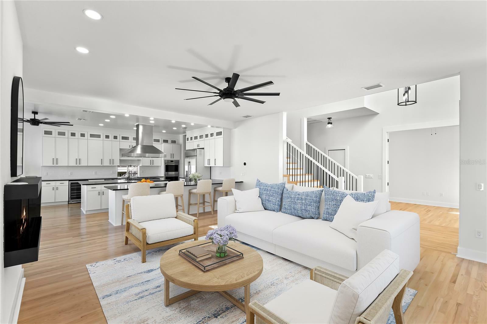 Property Photo: 606 Indiana Avenue FL 34681