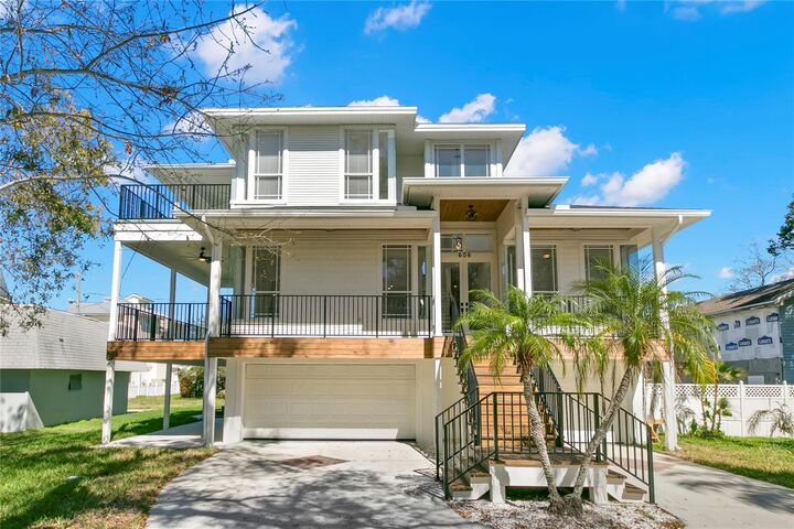 Property Photo:  606 Indiana Avenue  FL 34681 