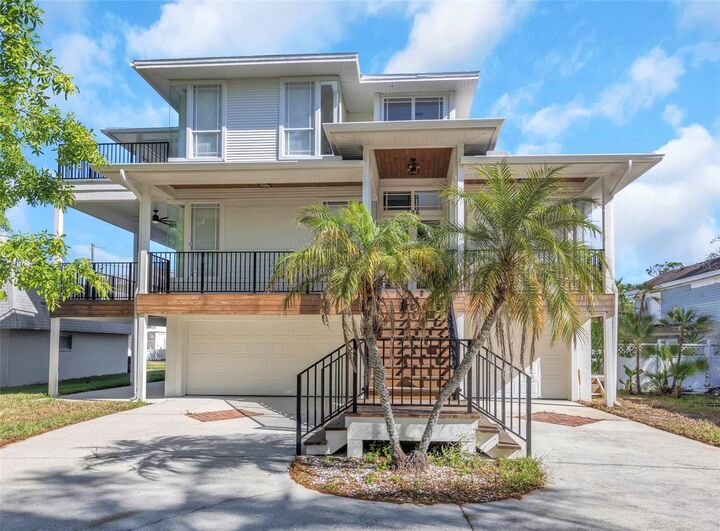 Property Photo:  606 Indiana Avenue  FL 34681 