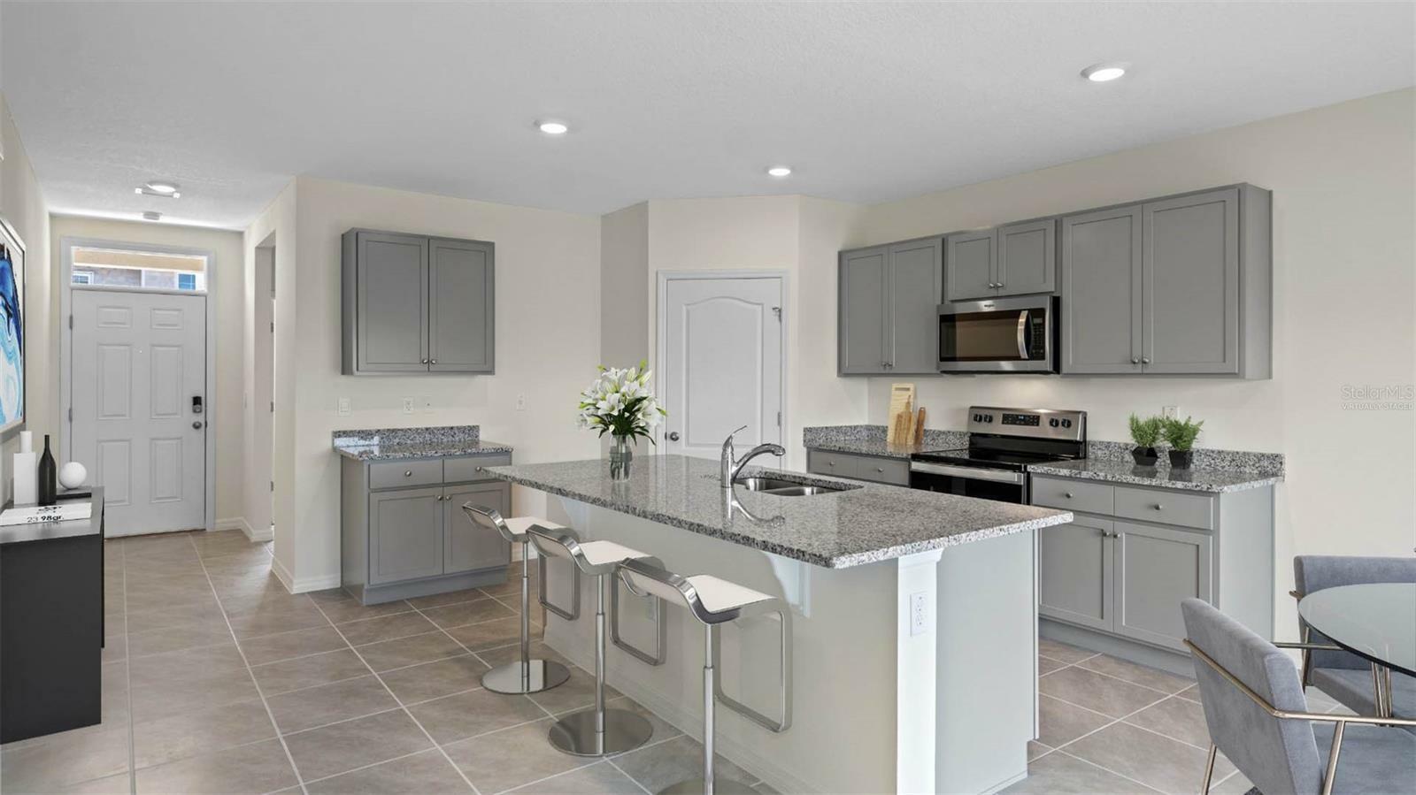 Property Photo: 4581 Boxwood Way FL 32757