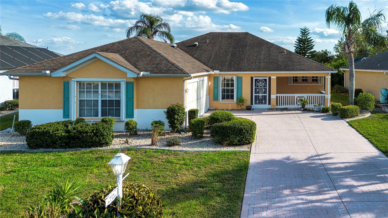 2211 N Creek Court  Sun City Center FL 33573 photo