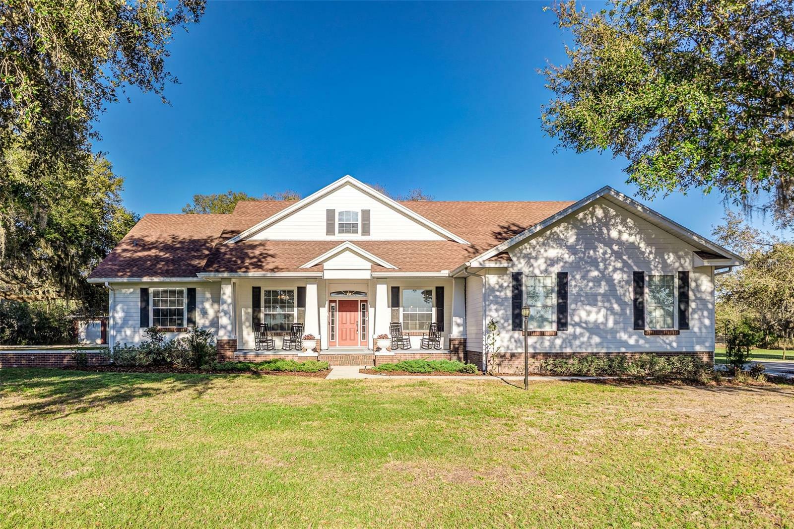 Property Photo:  725 Giant Oak Road  FL 33810 