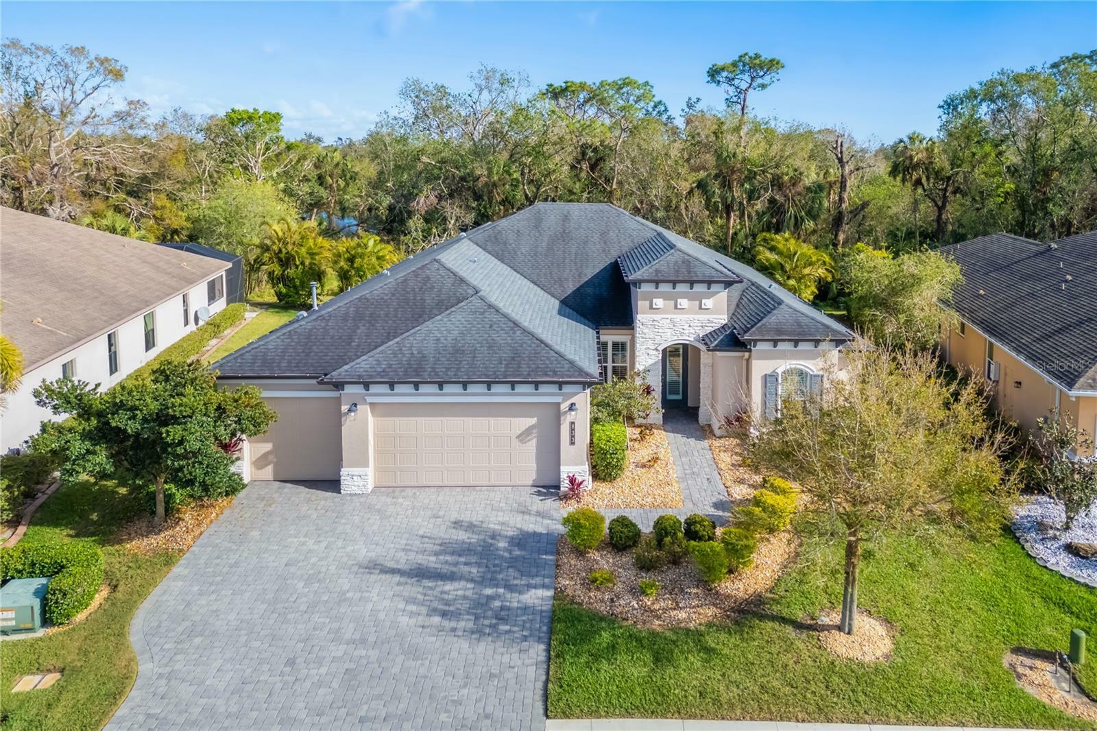 Property Photo:  833 Honeyflower Loop  FL 34212 