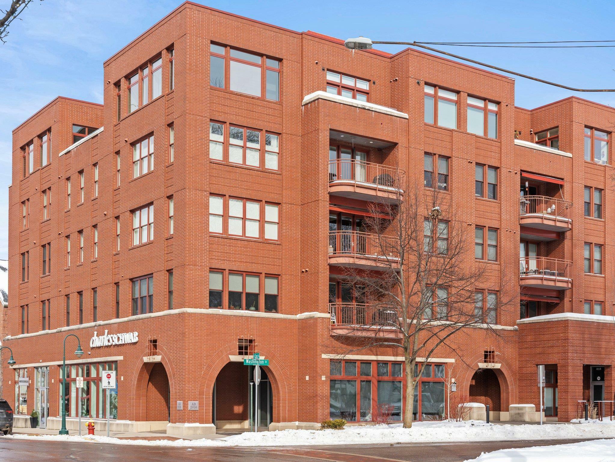215 Washington Street 2F  Traverse City MI 49684 photo