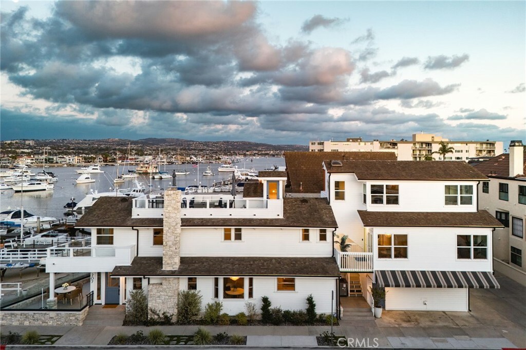 Property Photo: 207 E Edgewater Avenue CA 92661