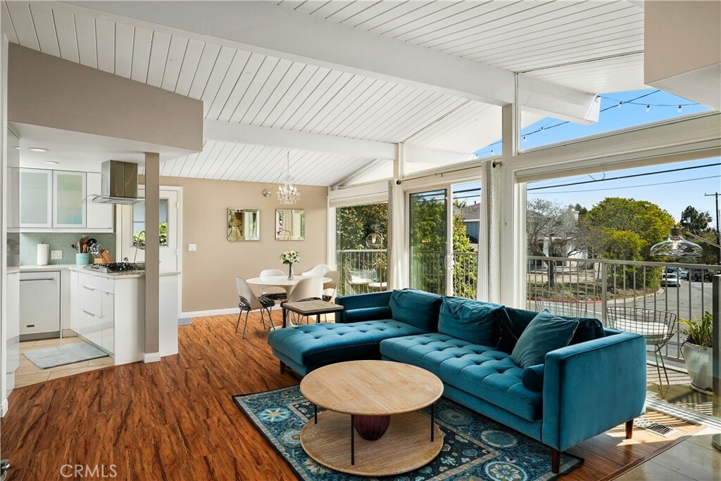 Property Photo: 25221 La Cresta Drive CA 92629