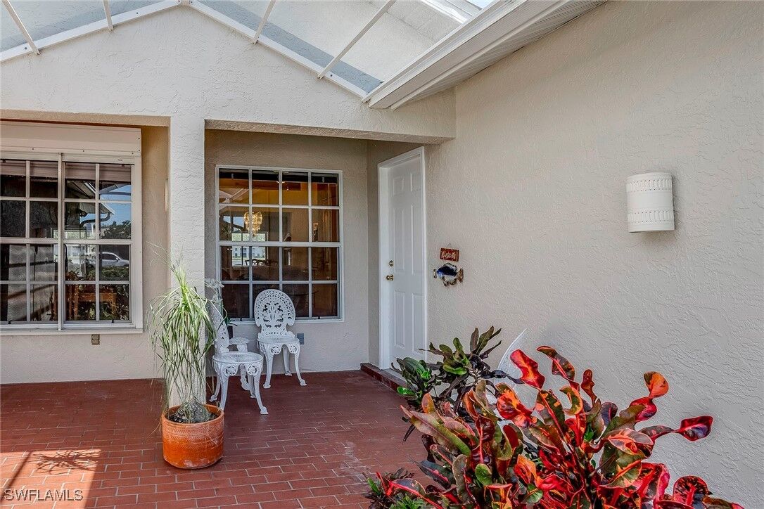 Property Photo:  2868 W Crown Pointe Boulevard 8-2  FL 34112 