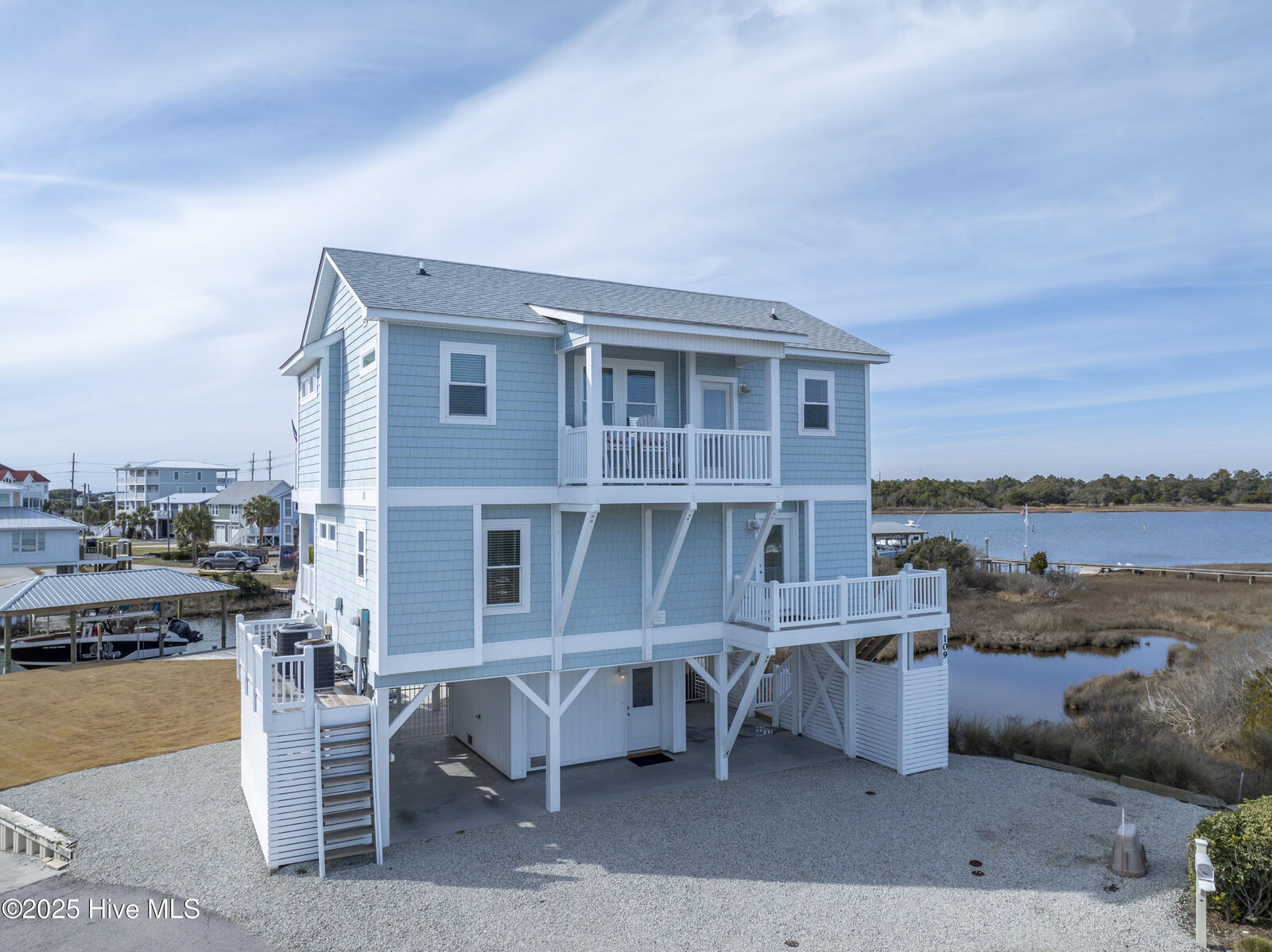 Property Photo:  109 Barton Bay Court  NC 28460 