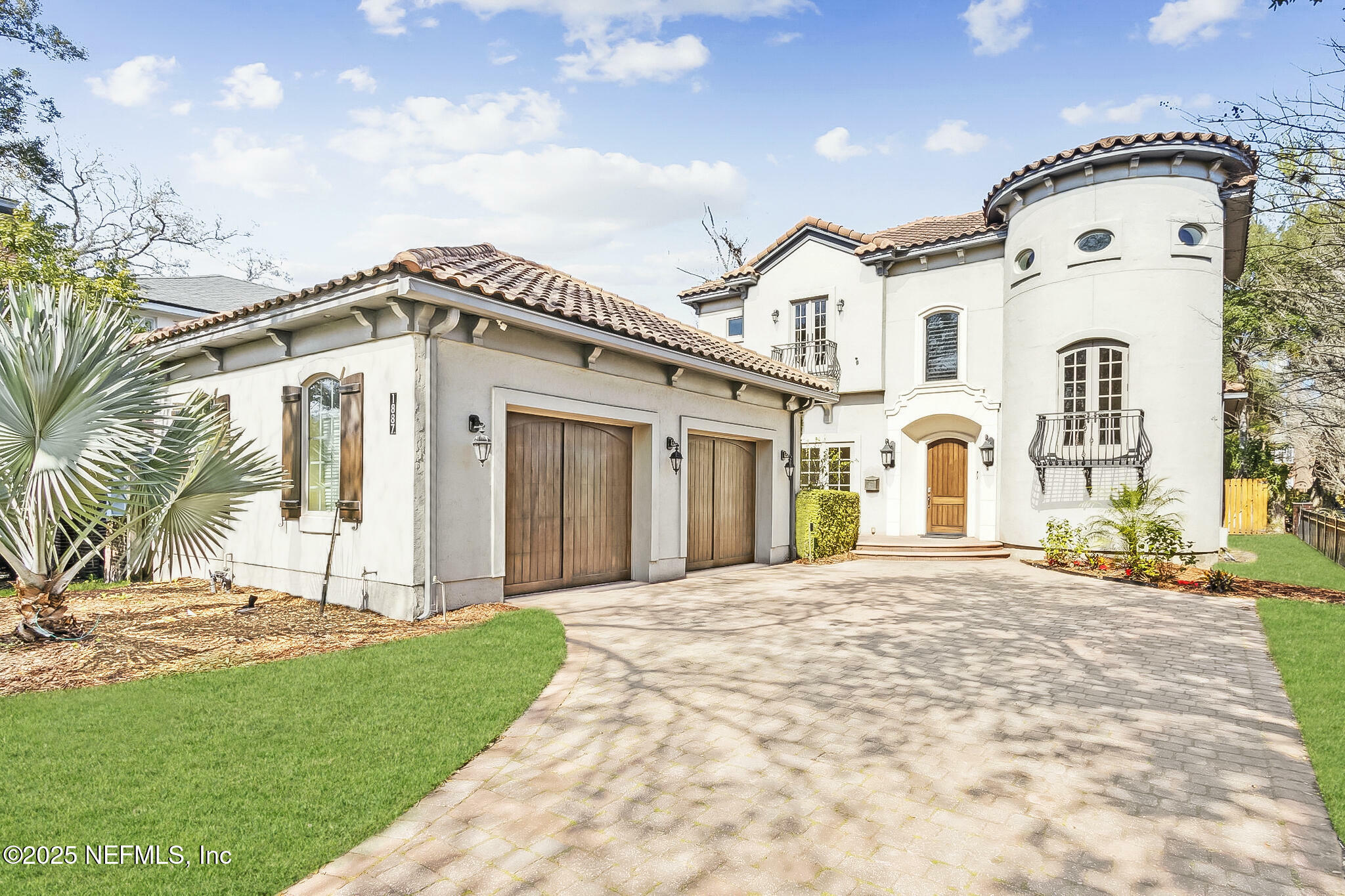 Property Photo: 1887 San Marco Boulevard FL 32207
