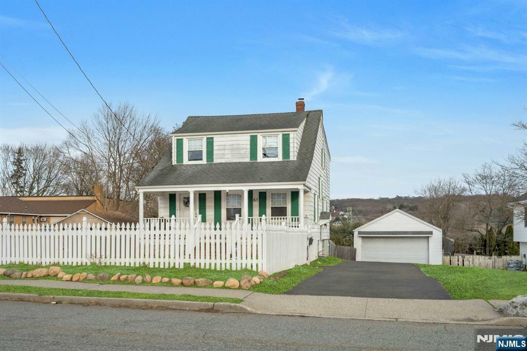 Property Photo:  61 Island Road  NJ 07430 