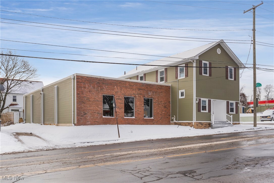 Property Photo: 1759 Mahoning Avenue OH 44509