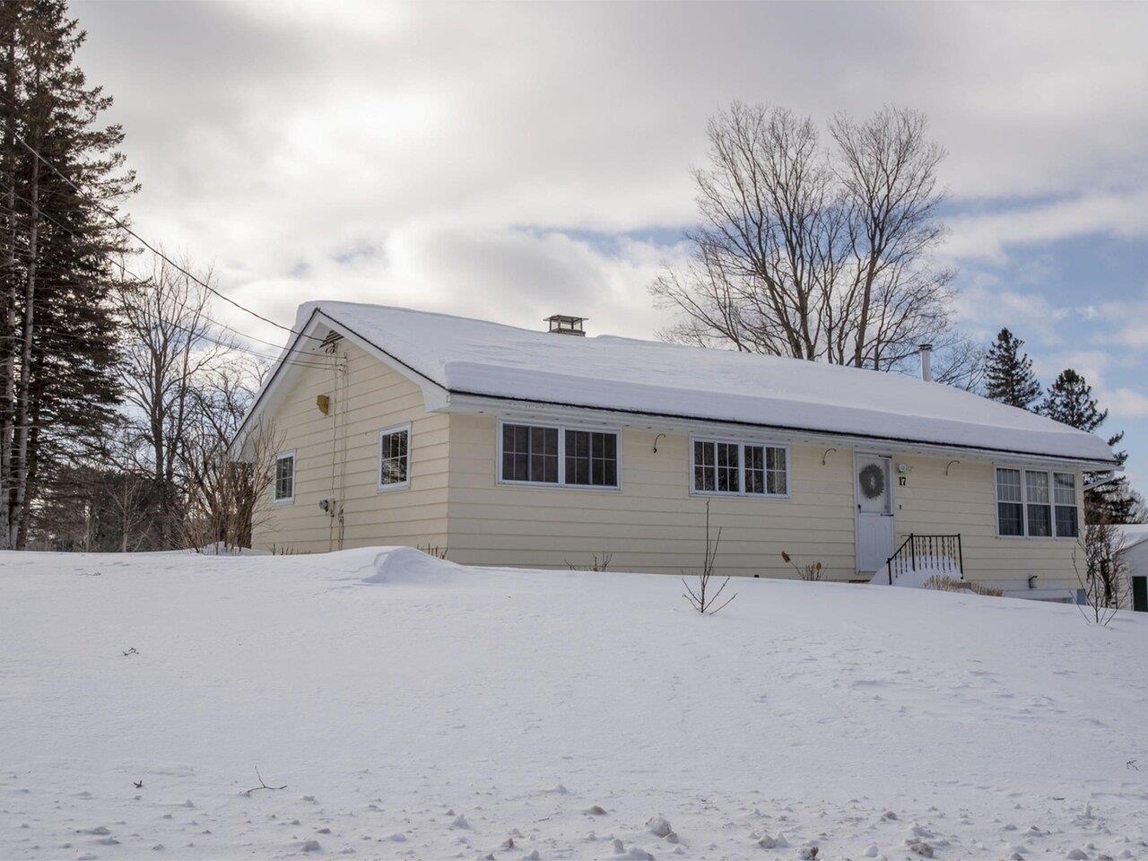 Property Photo:  17 Philbrook Street  VT 05641 