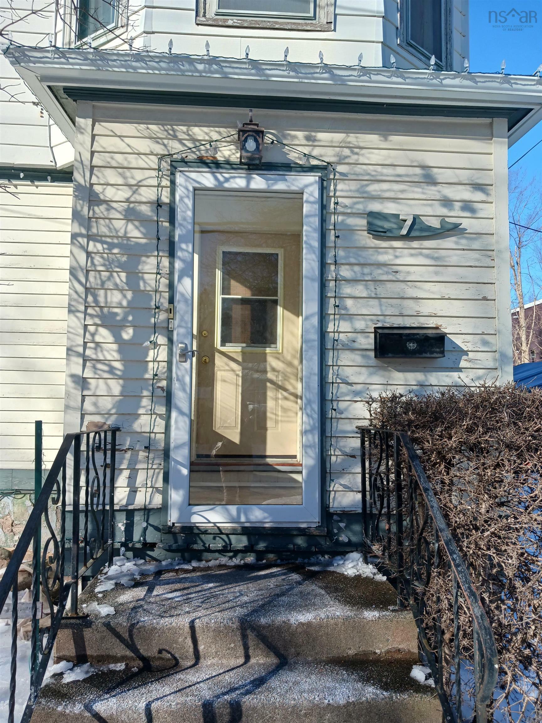 Property Photo:  7 Alice Street  NS B2N 2M4 