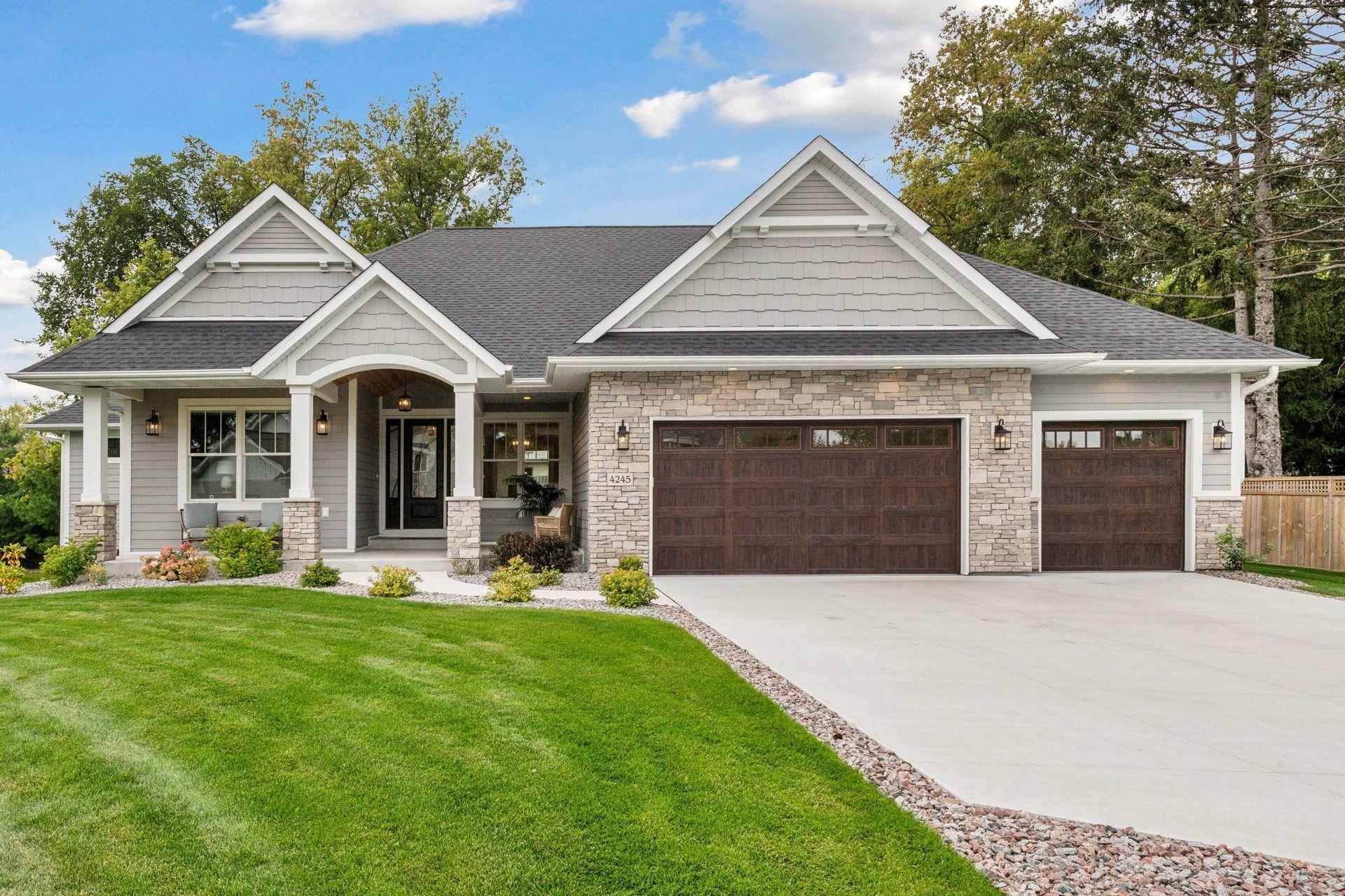 Property Photo:  4245 Inland Lane N  MN 55446 