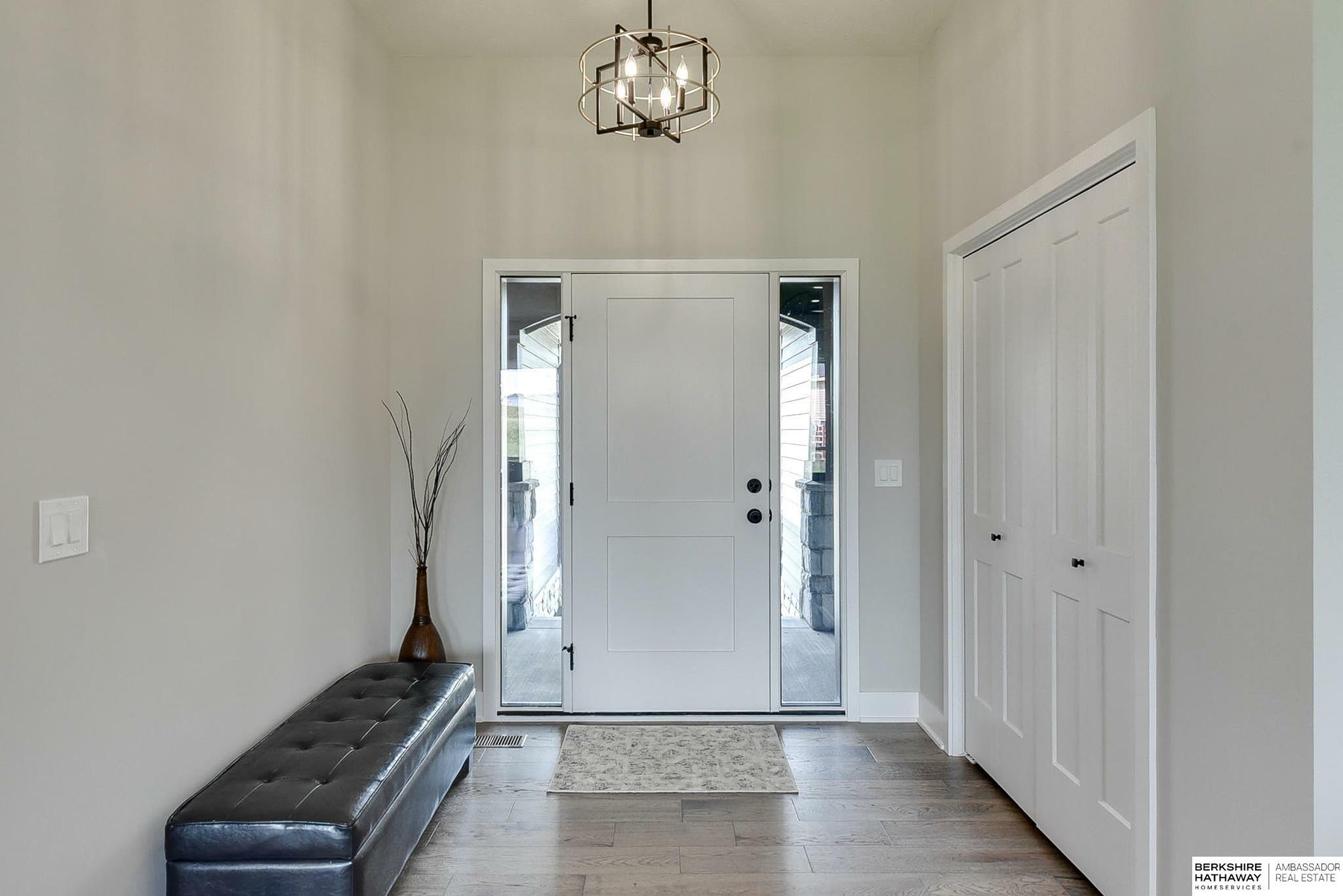 Property Photo: 21802 Parkview Drive NE 68028