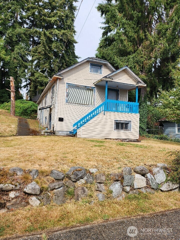 4519  34th Avenue S  Seattle WA 98118 photo