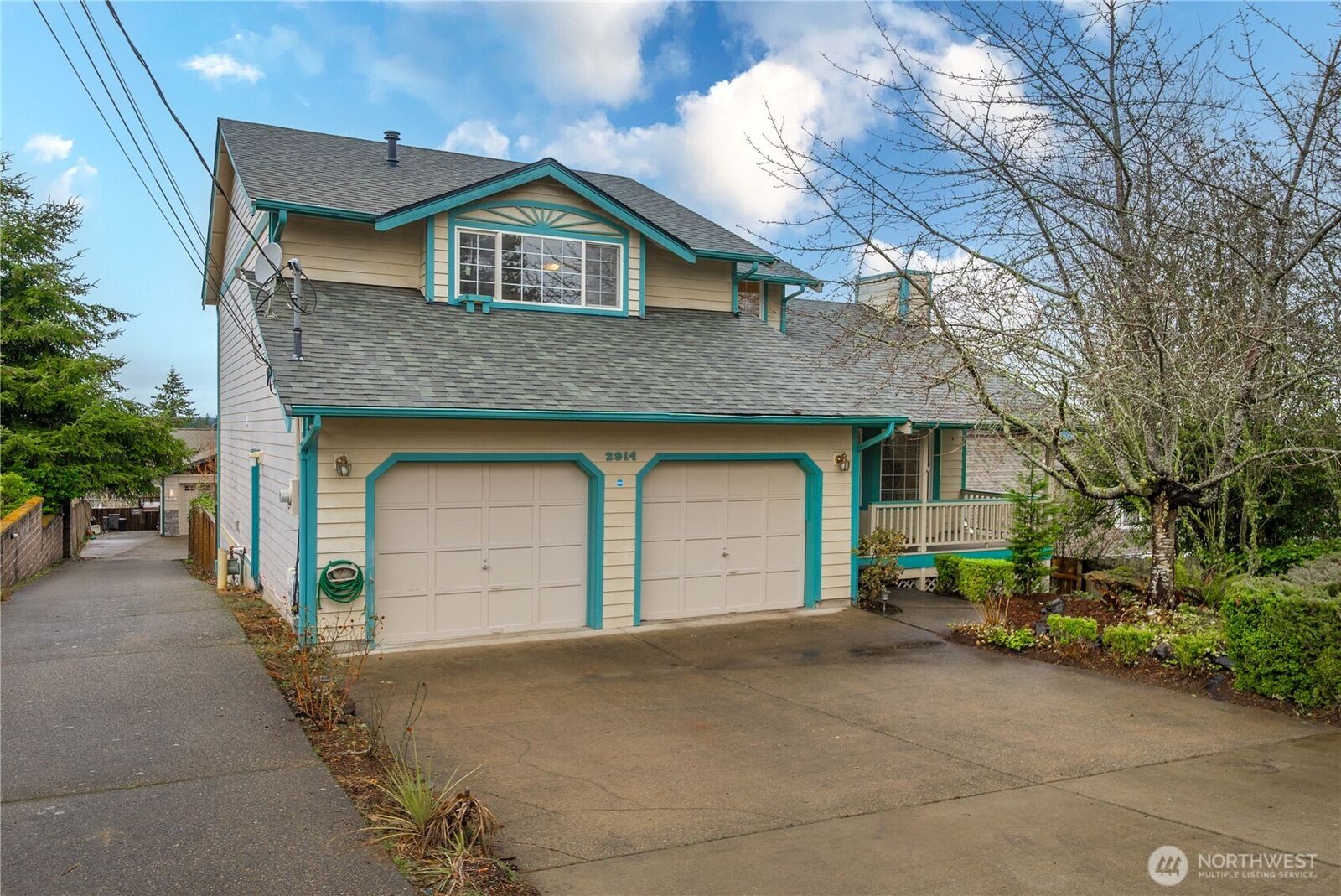 Property Photo: 2914 Sunset Drive W WA 98466