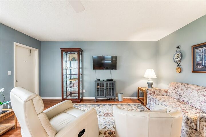 Property Photo:  65 Woodland Drive 106  FL 32962 