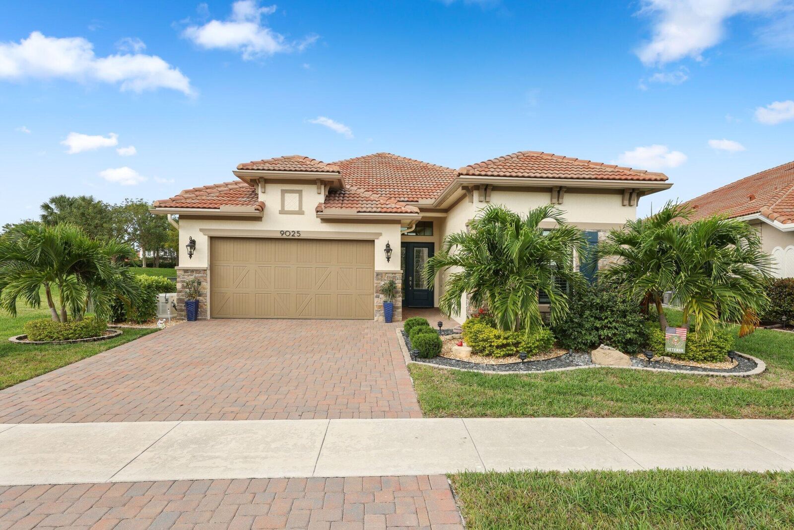 Property Photo:  9025 Porto Way  FL 33076 
