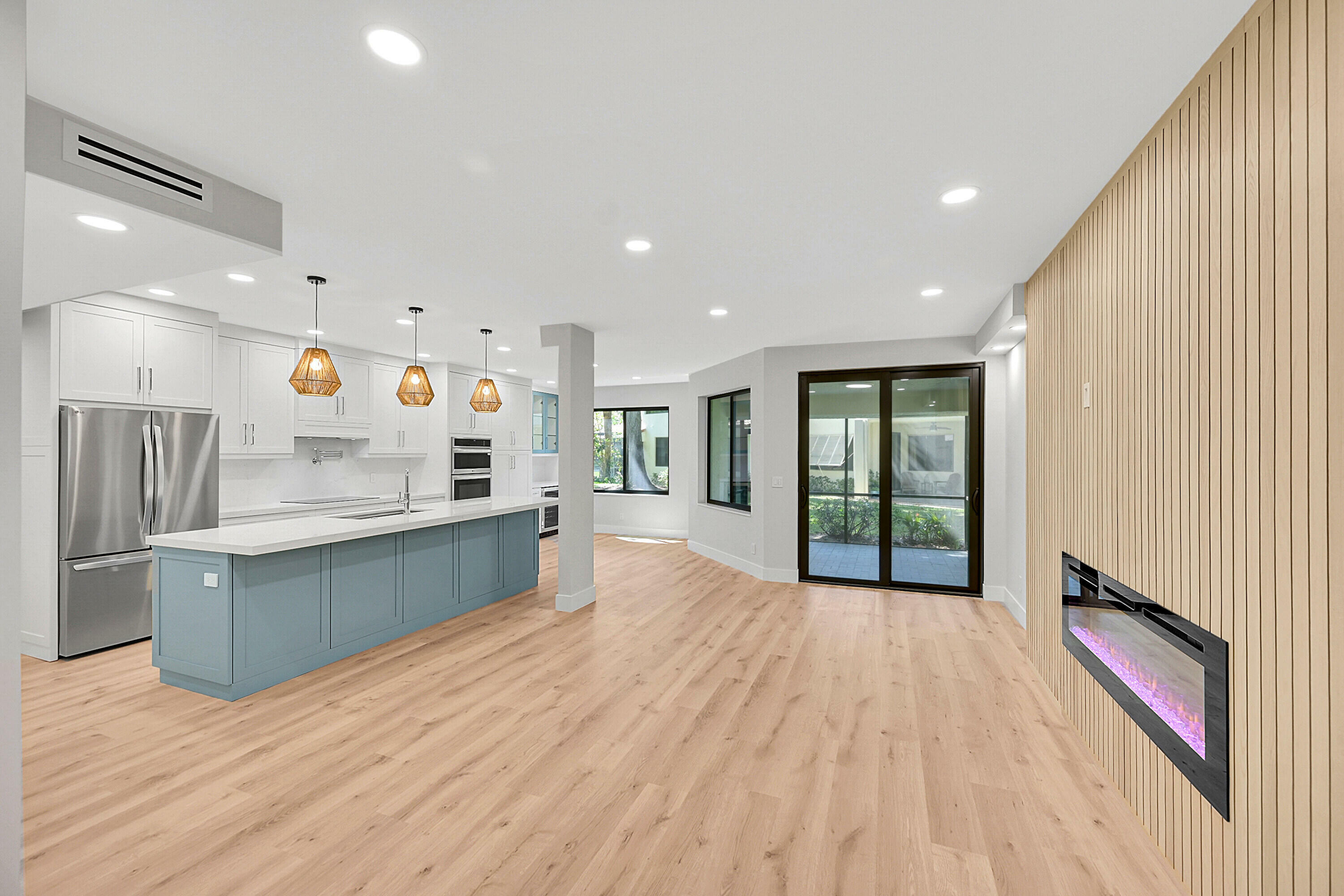 Property Photo:  303 Sea Oats Drive D  FL 33408 