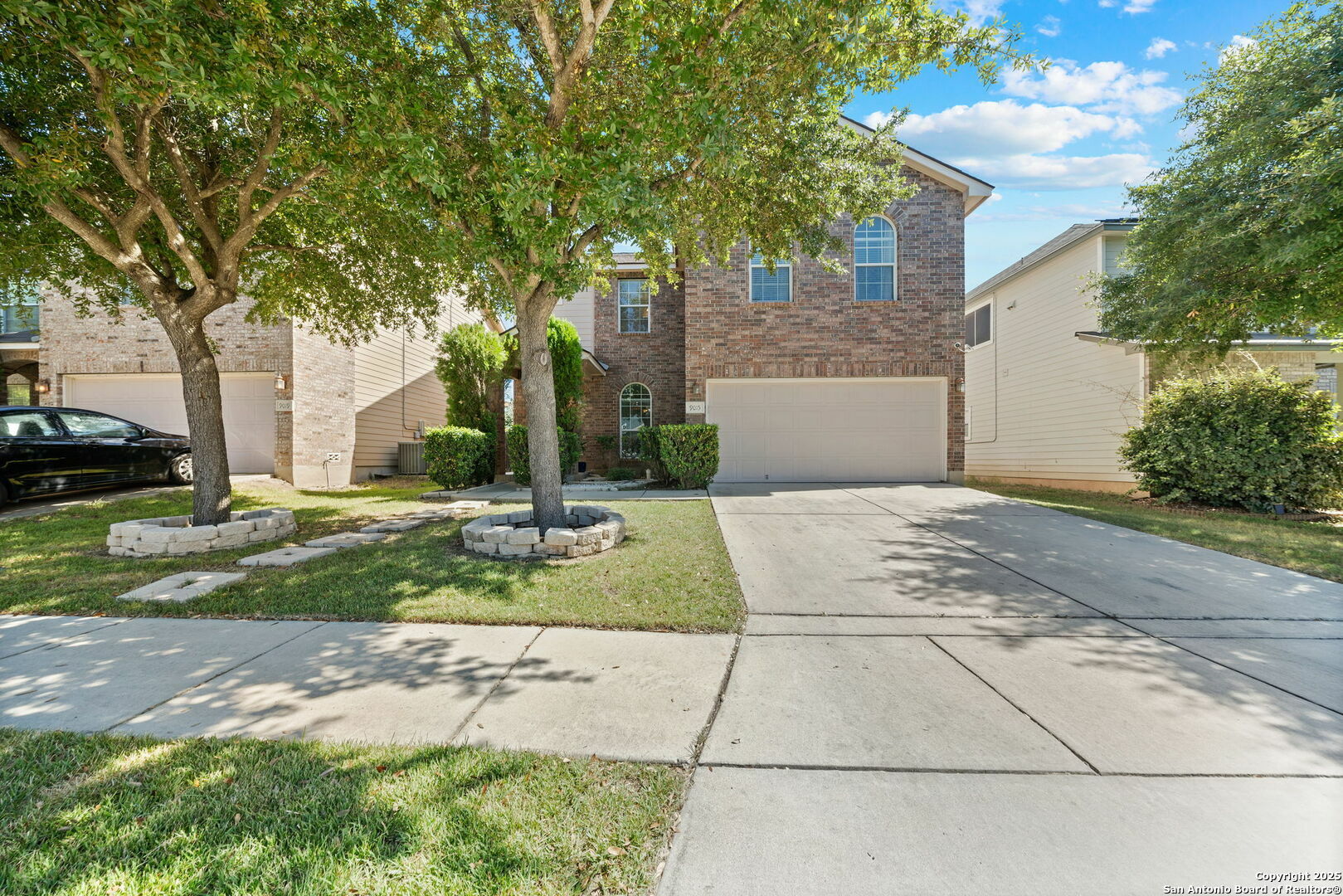 Property Photo: 9015 Acorn Forest Dr TX 78251