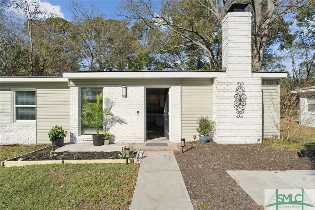 Property Photo: 2314 Shirley Drive GA 31404