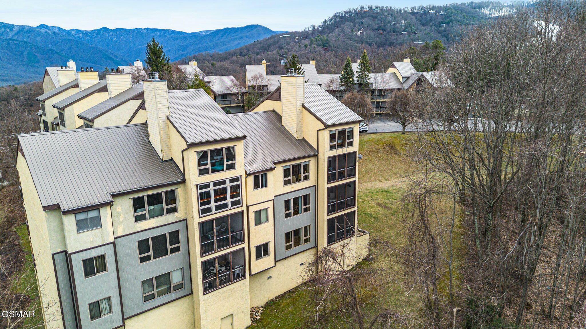 Property Photo: 1130 Ski View Drive TN 37738