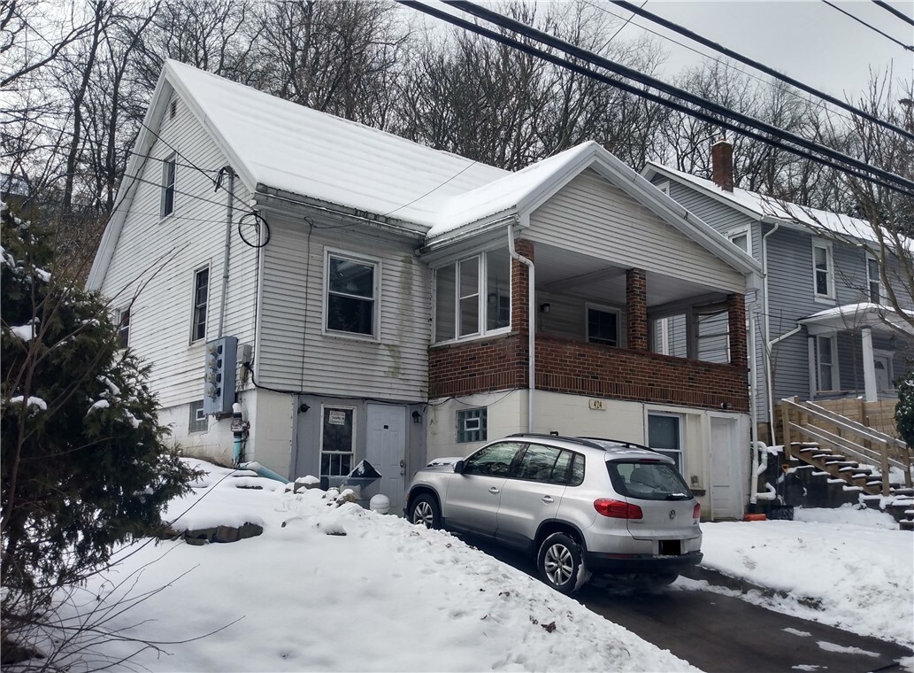 Property Photo:  424 Zeigler Ave  PA 16001 