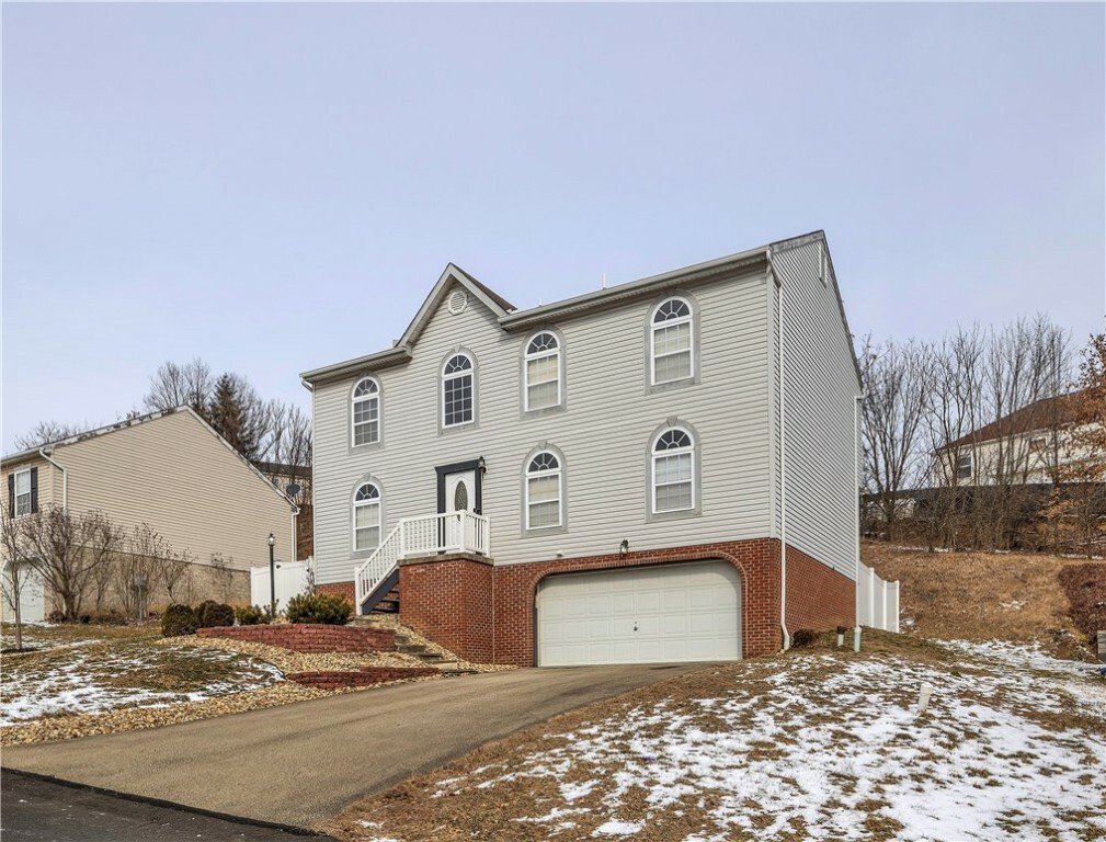 Property Photo:  123 Stratford Ct.  PA 15672 