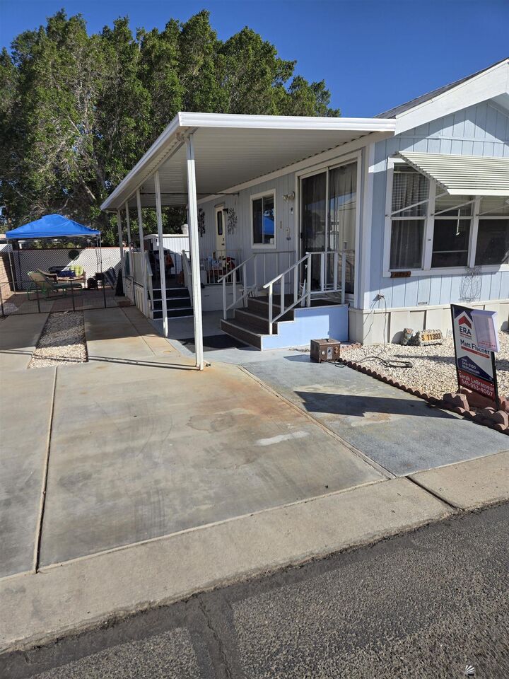 Property Photo: 11393 S Maria Rosa Dr AZ 85367