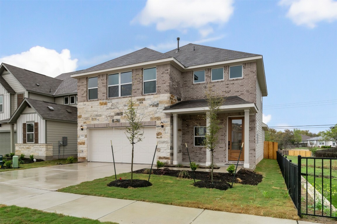 Property Photo: 705 Palo Brea Loop TX 78634